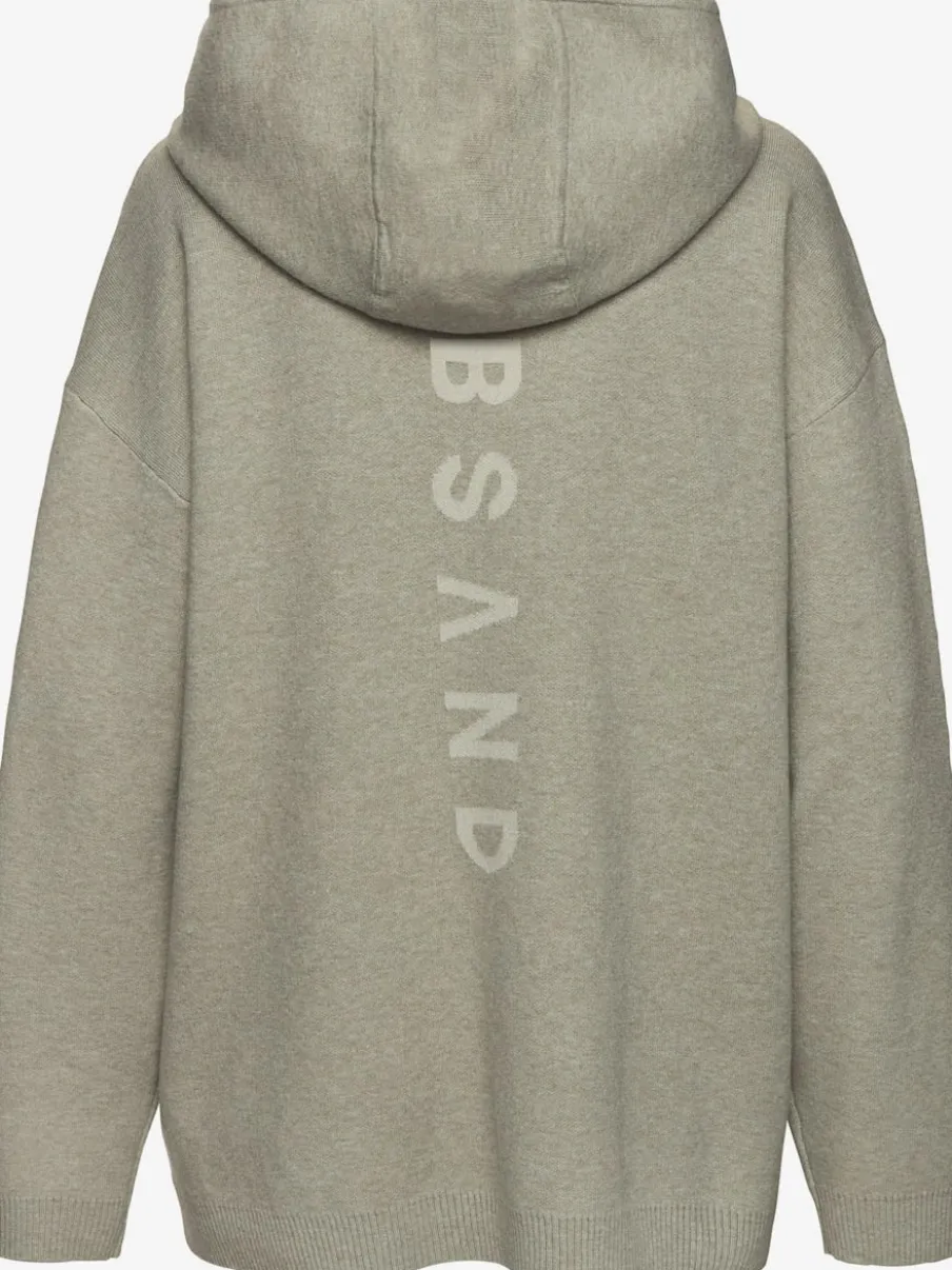 Sweat à capuche en tricot doux avec manches longues et logo tricoté