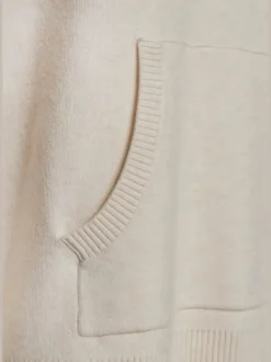 Sweat à capuche en tricot doux avec manches longues et logo tricoté