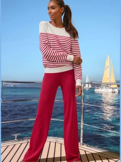 Sweater pull détente à rayures marines