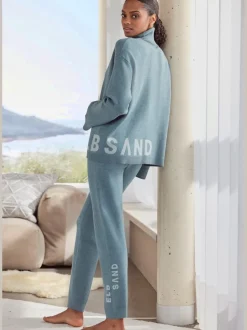 Sweater sweatshirt à col montant avec logo brodé et coupe décontractée