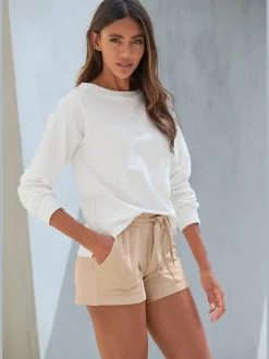 Sweatshirt basique à large encolure et manches longues avec logo ton sur ton