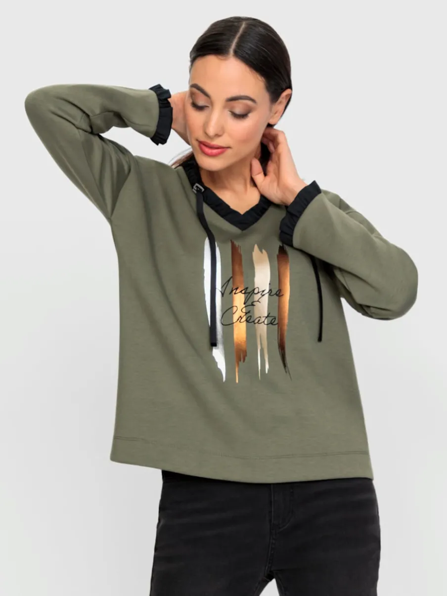 Sweatshirt à col en V avec inscription devant élégante