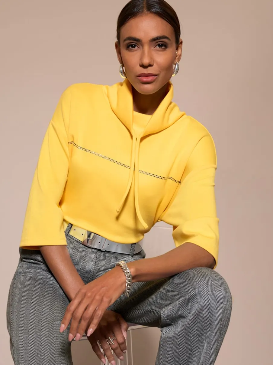 Sweatshirt à col roulé et manches 3/4 avec pierres fantaisie