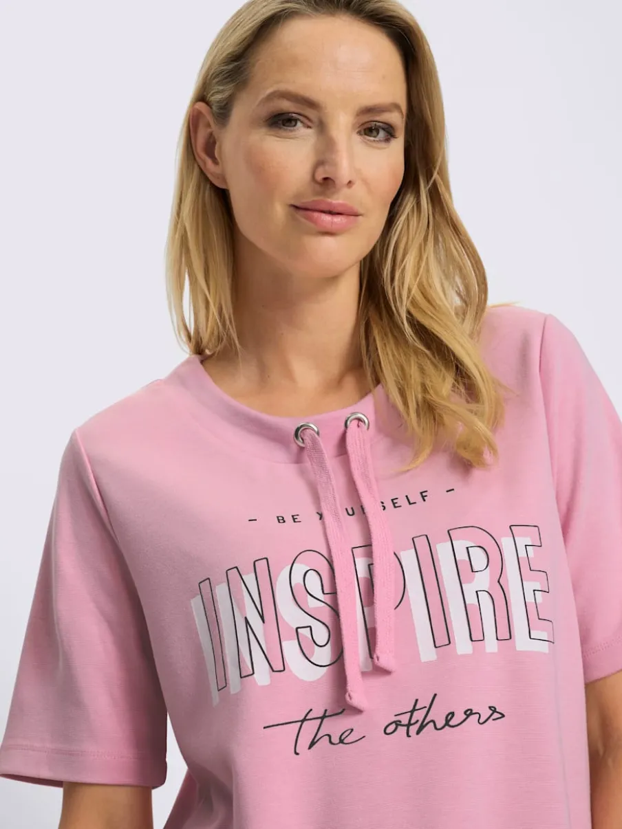 Sweatshirt sportif à manches courtes avec imprimé inspirant et col rond