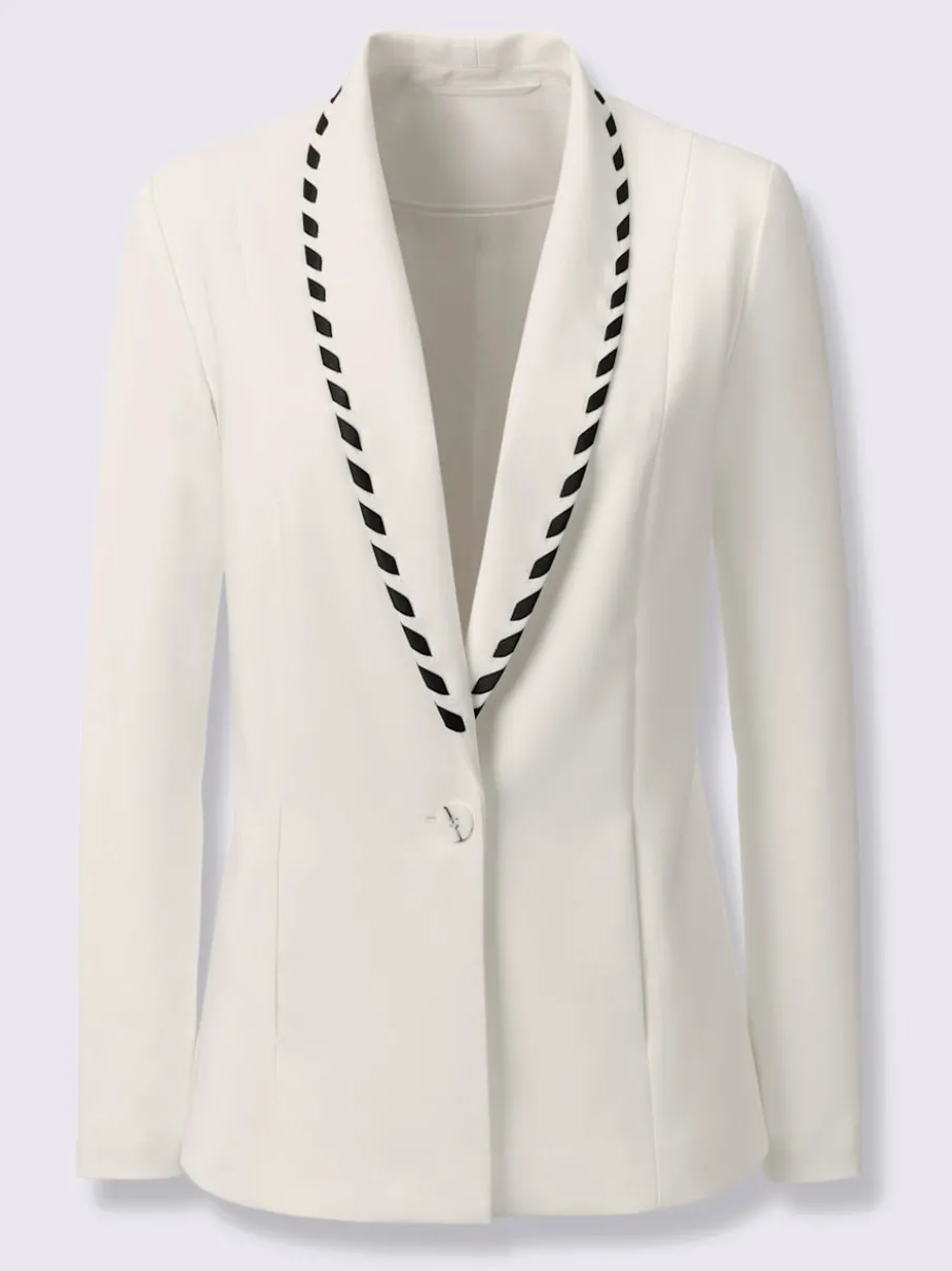 Tailleur pantalon avec blazer à col revers et poches