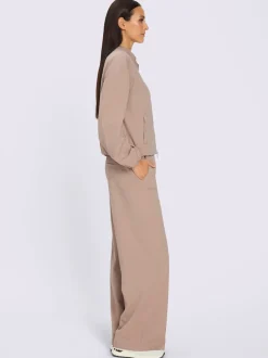 Tailleur pantalon forme blouson tendance