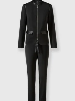 Tailleur pantalon jogging avec blazer et détails satinés