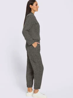 Tailleur pantalon style poivre et sel tendance
