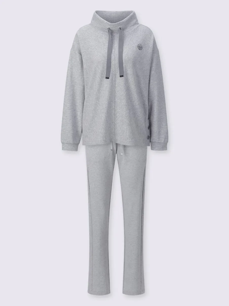 Tenue détente à col montant avec manches longues et détails brodés