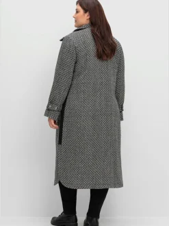 Trench-coat