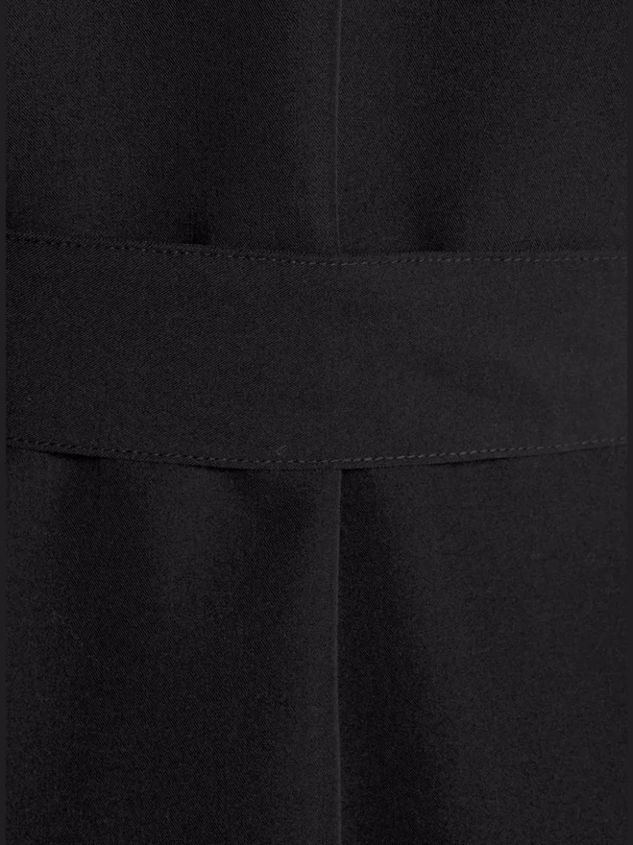 Trench-coat classique matelassé avec poches latérales et ceinture