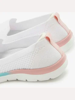 Trotteurs sneakers d'été légères, confortables et faciles à enfiler