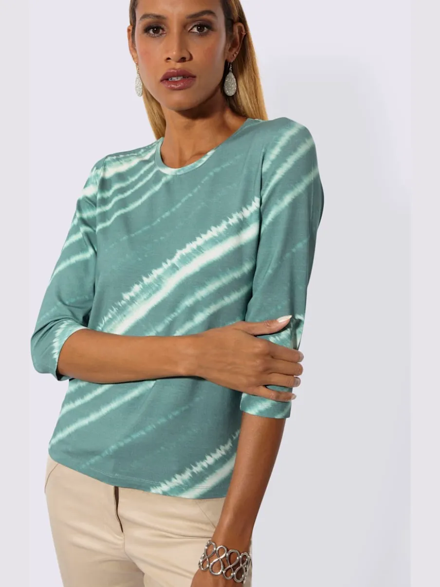 T-shirt avec encolure ronde et manches 3/4 en batik