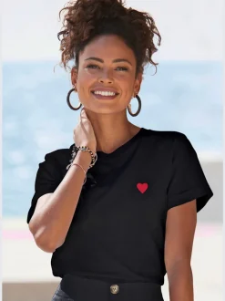 T-shirt à col rond avec broderie cœur et manches courtes