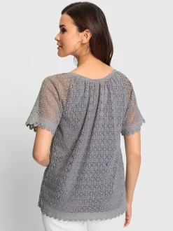 T-shirt à dentelle avec doublure et manches raglan