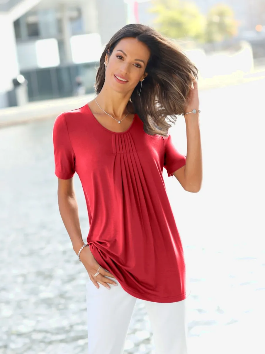 T-shirt à encolure ronde avec plis et coupe flatteuse