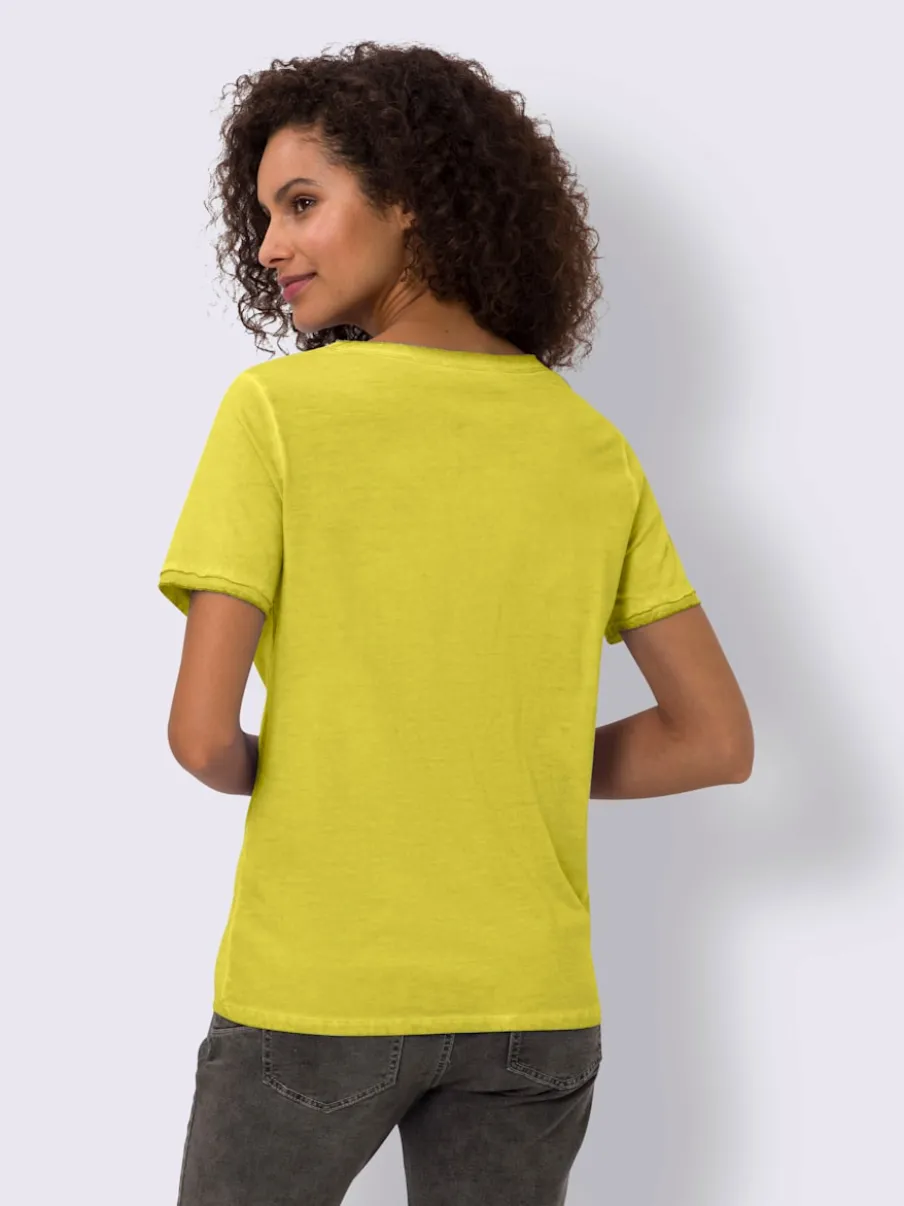 T-shirt encolure V broderie cœur devant et ourlets frangés