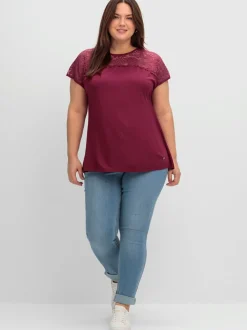 T-shirt en dentelle empiècement dentelle tendance
