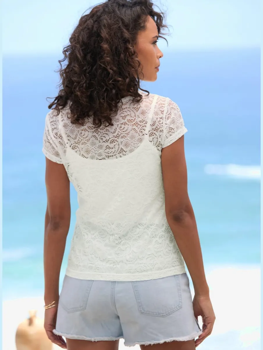T-shirt en dentelle à encolure ronde et manches courtes