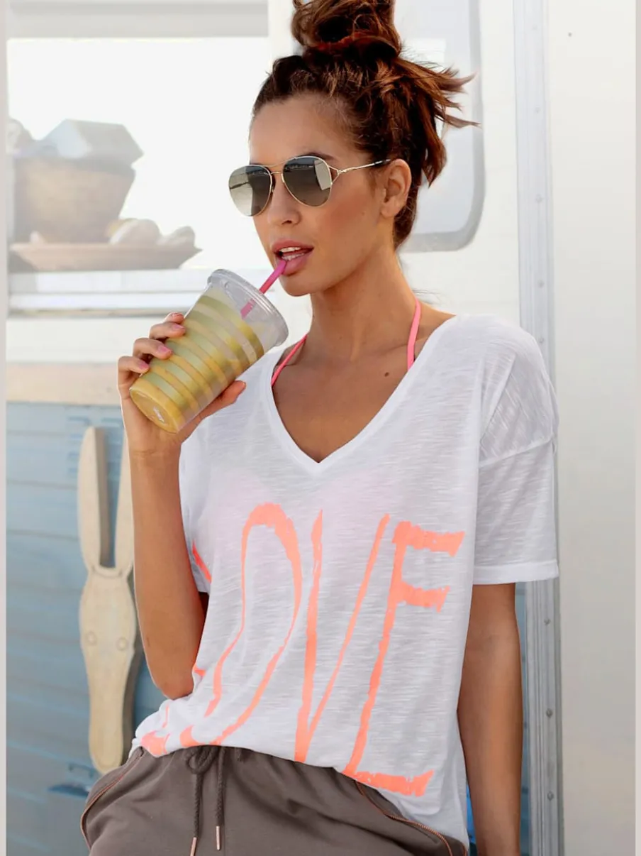 T-shirt en V avec imprimé LOVE et mancherons courts