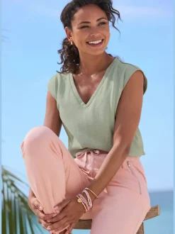 T-shirt en v t-shirt d'été léger