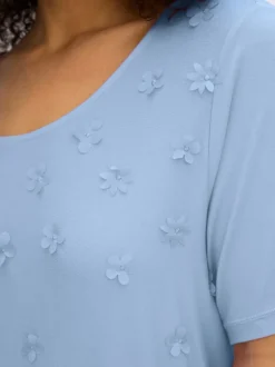 T-shirt fleurs en 3d