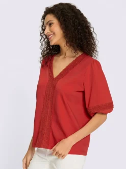 T-shirt féminin à large manches avec col V dentelé