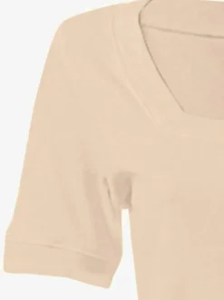T-shirt à grande encolure carrée avec manches courtes et coupe ajustée