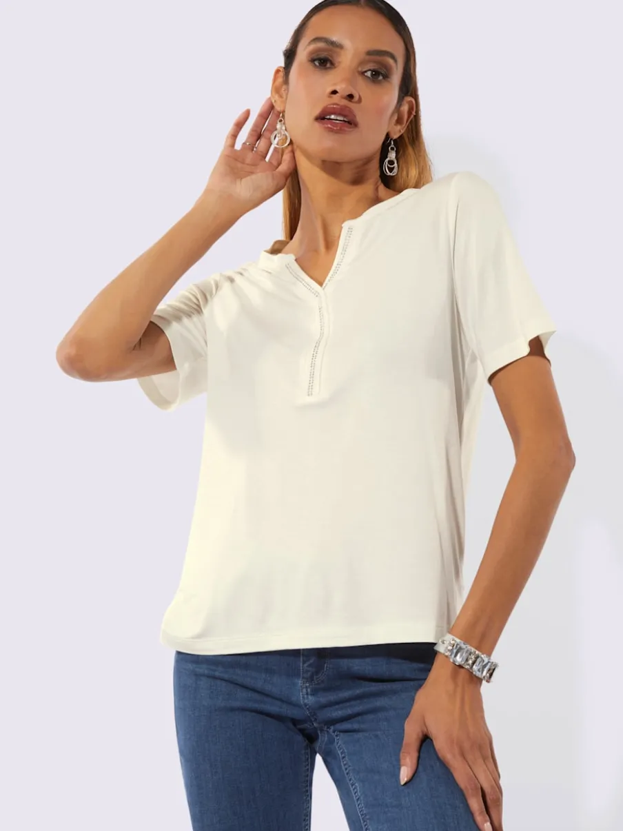 T-shirt à manches courtes avec col V et fentes latérales
