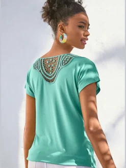 T-shirt à manches courtes avec empiècement en crochet au dos