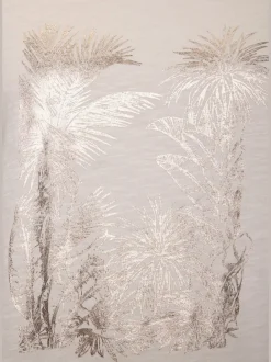 T-shirt à manches courtes avec imprimé feuille et coupe légèrement cintrée