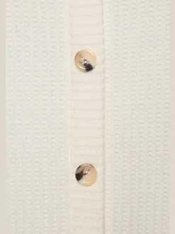 T-shirt à manches courtes avec patte de boutonnage et boutons imitation corne