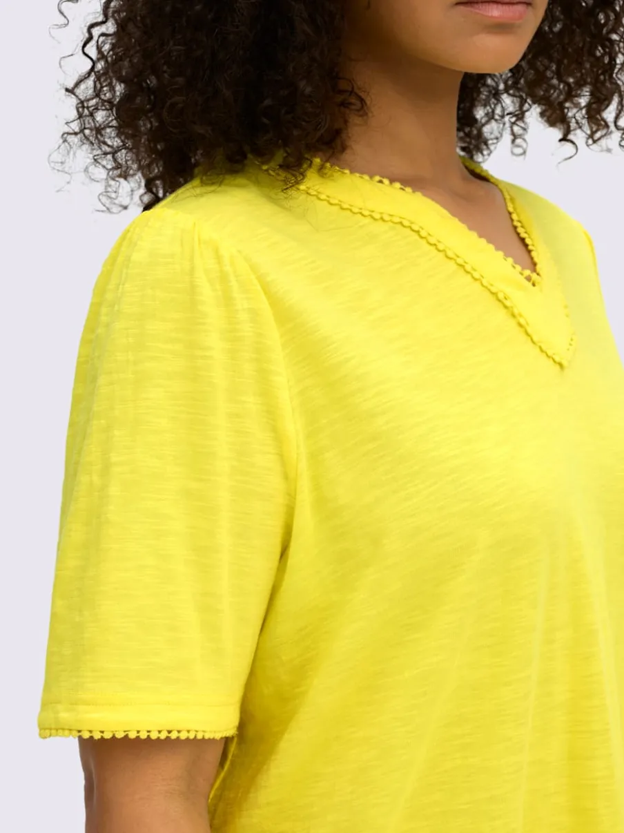 T-shirt à manches mi-longues bordure ajourée qui attire le regard