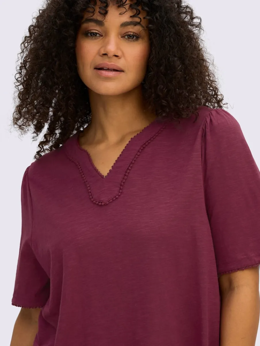 T-shirt à manches mi-longues bordure ajourée qui attire le regard