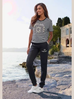 T-shirt rayé avec col rond et grand imprimé devant