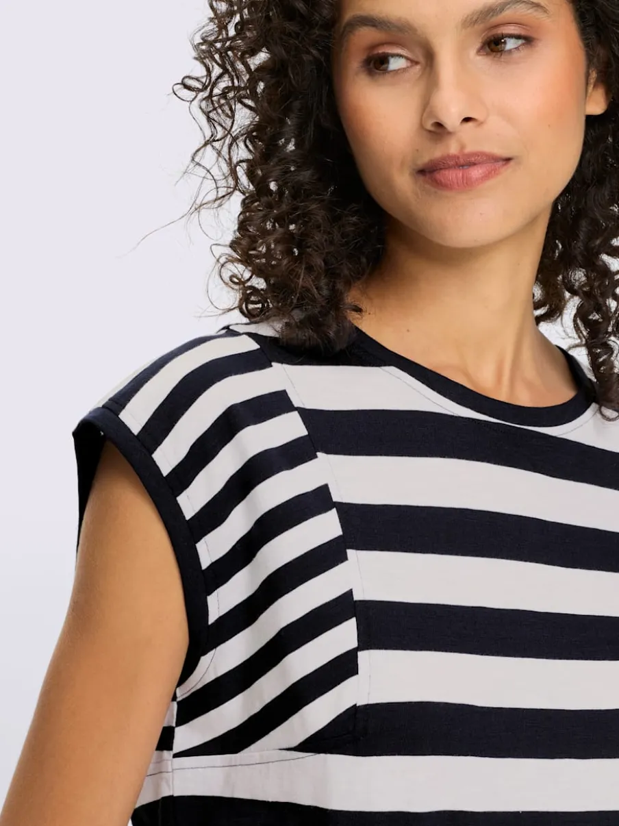 T-shirt à rayures avec encolure ronde et manches courtes