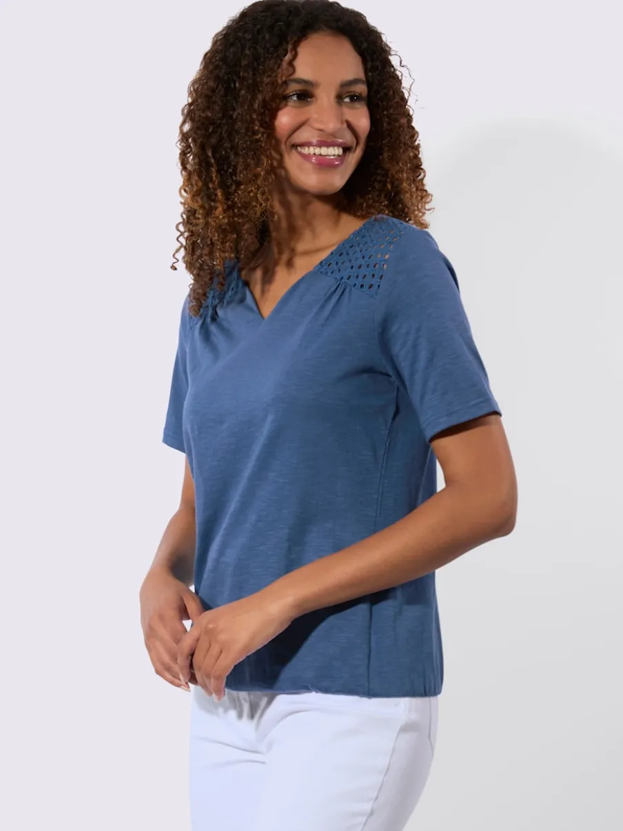 T-shirts en dentelle avec encolure en cœur et fronces