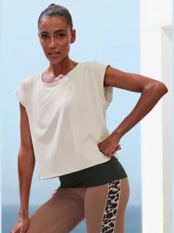 T-shirt technique à mancherons larges avec débardeur en dessous