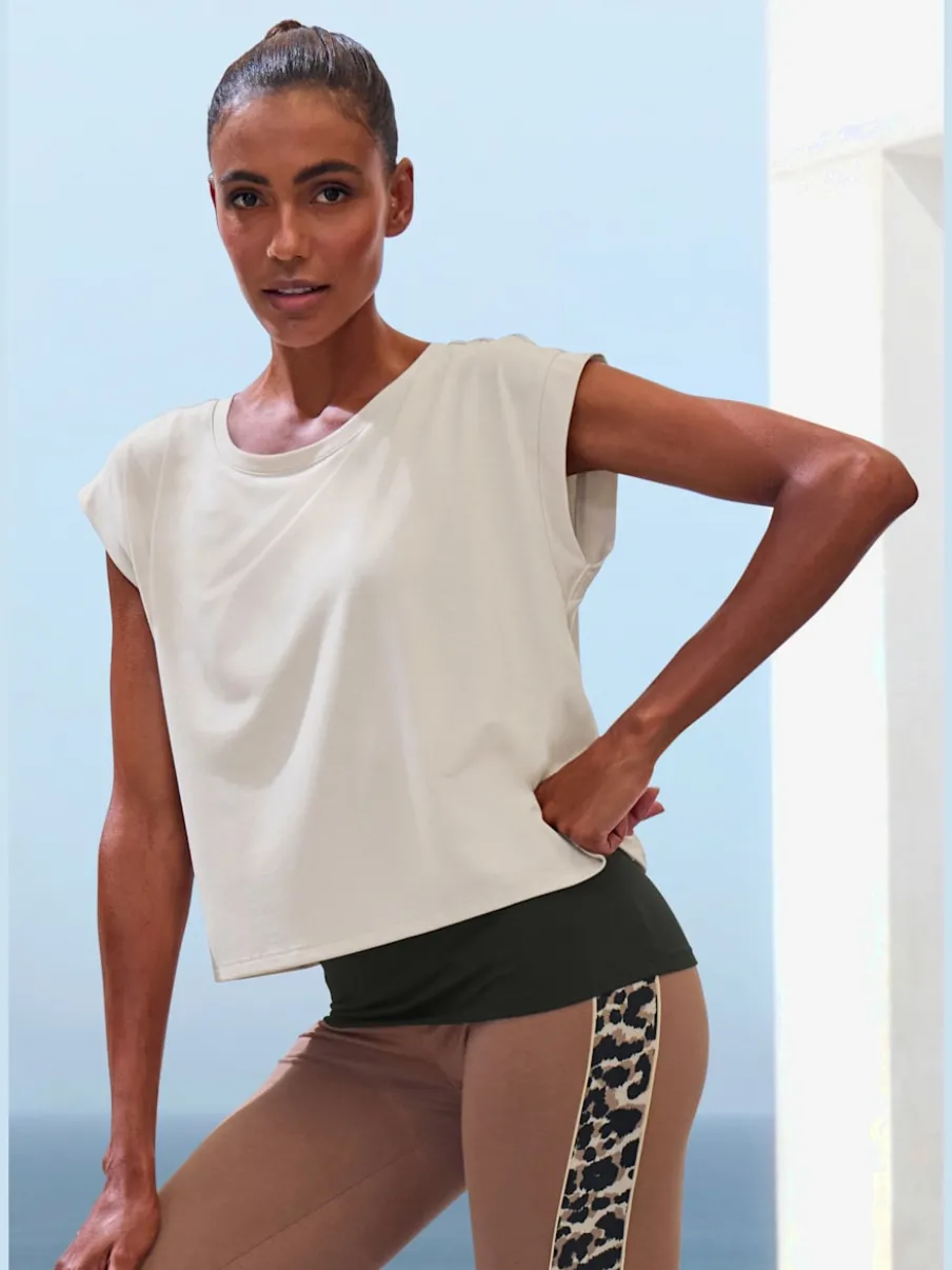 T-shirt technique à mancherons larges avec débardeur en dessous