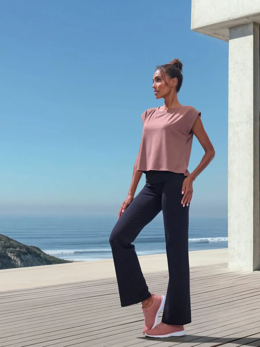 T-shirt technique à mancherons larges avec débardeur en dessous