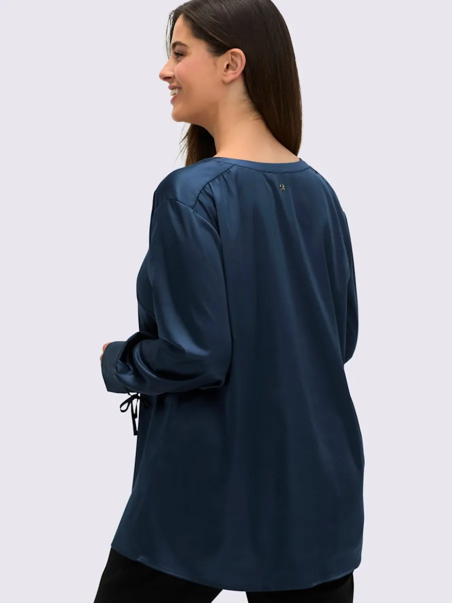 Tunique en satin élégant