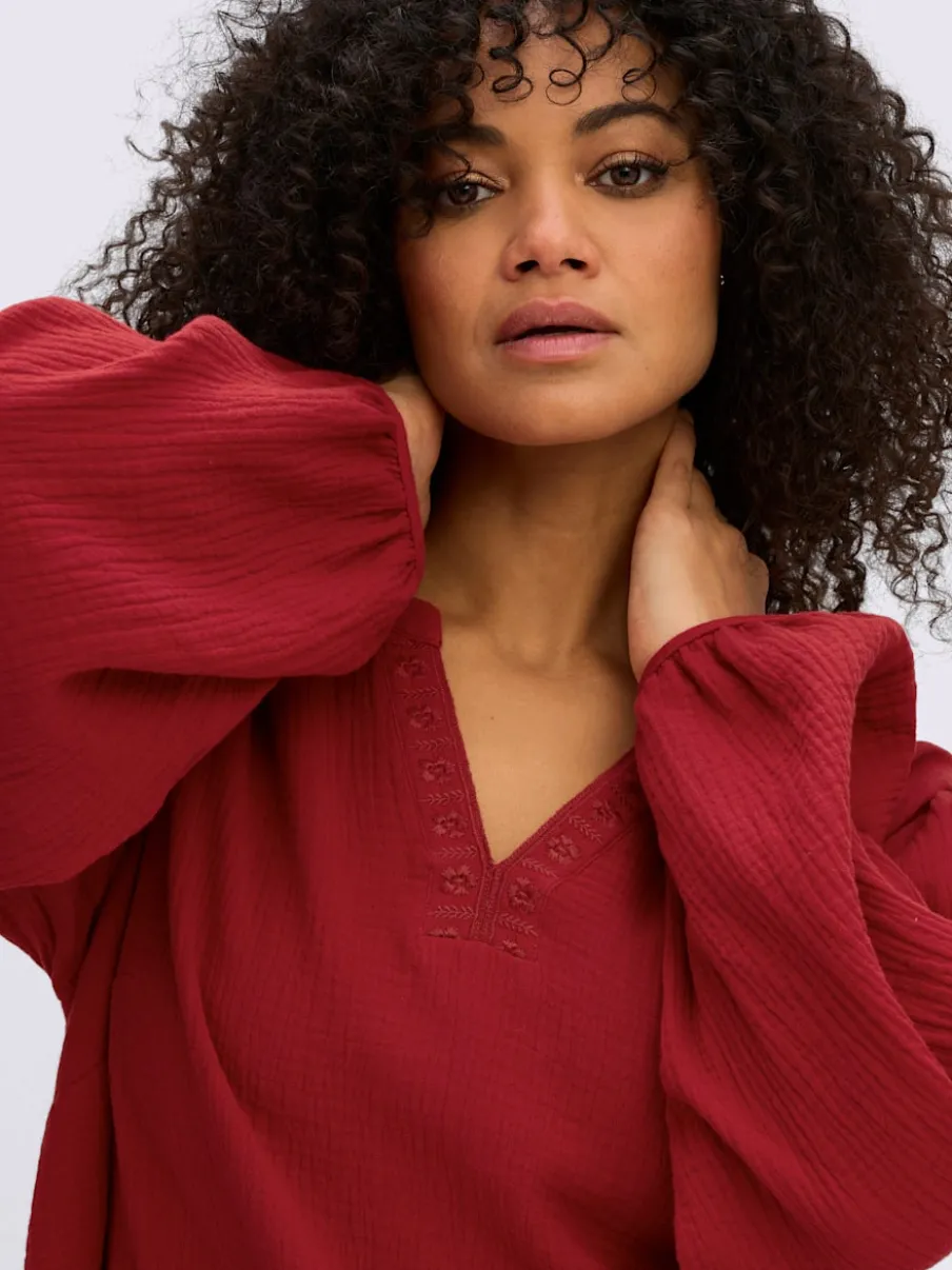 Tunique jolie broderie