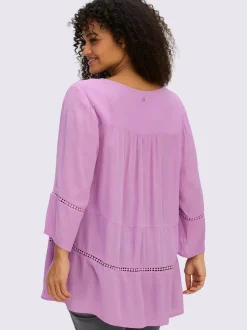 Tunique motif ajouré légèrement transparent
