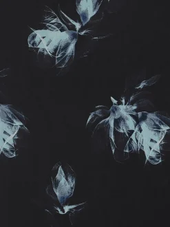 Tuniques en polyester recyclé avec encolure en V et manches transparentes