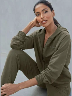 Veste à capuche avec coutures décoratives et poches en qualité sweat douce
