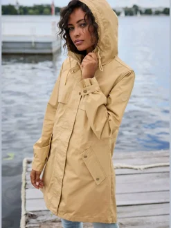 Veste d'extérieur légère avec capuche et poches pratiques