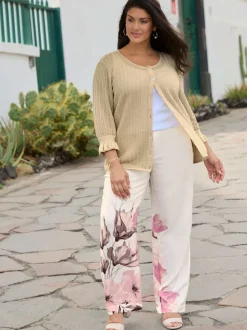 Veste en tricot ajouré motif ajouré léger