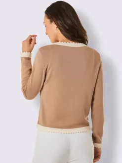 Veste en tricot avec col en V et poches
