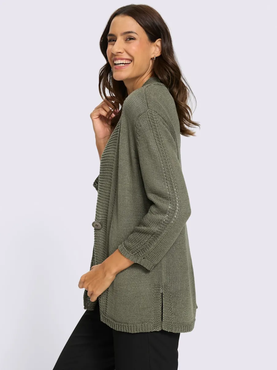 Veste en tricot à col V et manches 3/4 avec motif ajouré