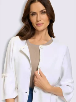 Veste en tricot coupe en a